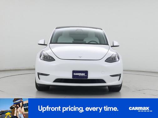 White 2023 Tesla Model Y Performance