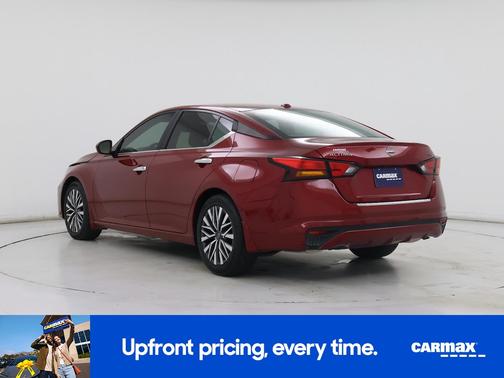 2023 Nissan Altima SV