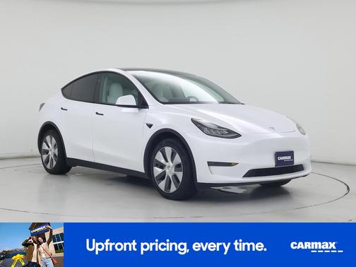 White 2023 Tesla Model Y Long Range
