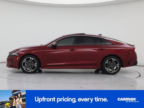 Burgundy 2021 Kia K5 EX