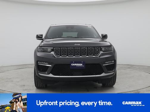 2022 Jeep Grand Cherokee Summit