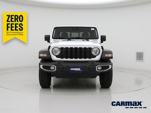 White 2025 Jeep Gladiator Sport S
