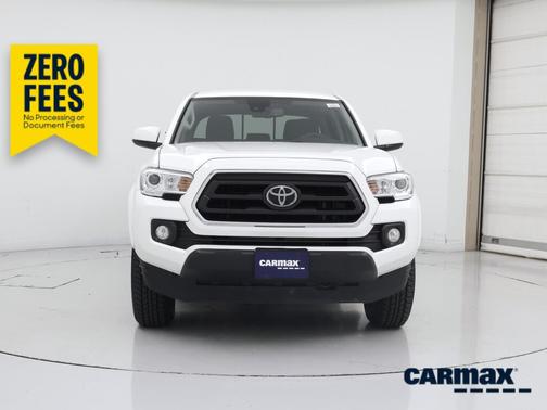 White 2023 Toyota Tacoma SR5