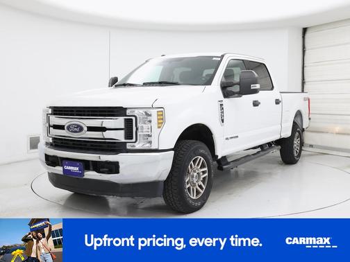 White 2018 Ford F-250 XLT