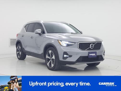 Gray 2024 Volvo XC40 B5 Plus Bright Theme