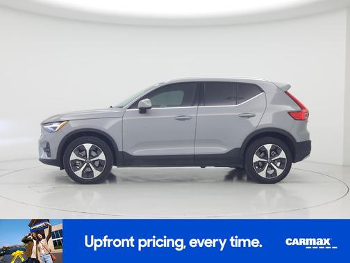 Gray 2024 Volvo XC40 B5 Plus Bright Theme