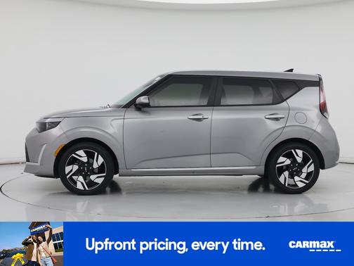 Gray 2023 Kia Soul S