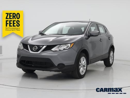 Gray 2019 Nissan Rogue Sport S