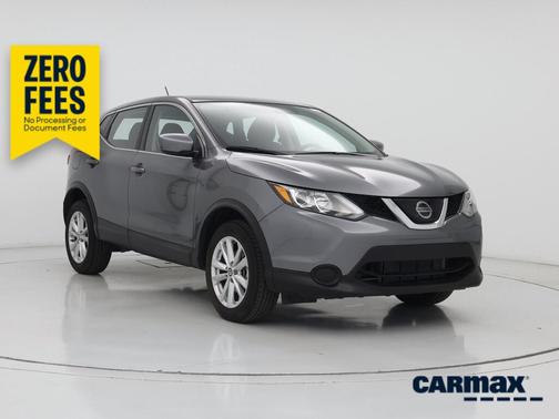 Gray 2019 Nissan Rogue Sport S