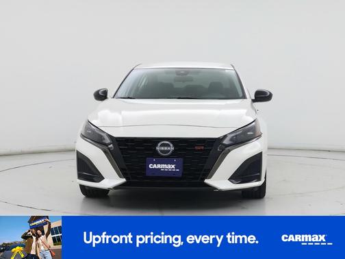 2023 Nissan Altima SR