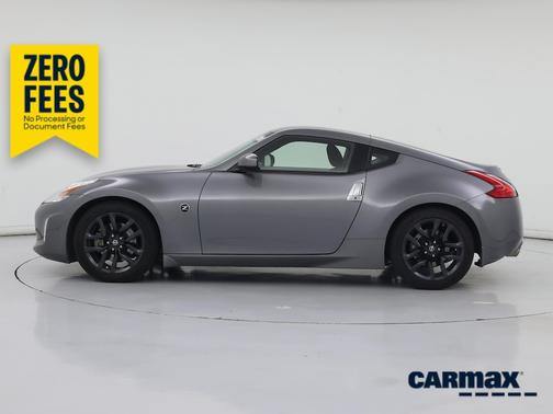 Gray 2016 Nissan 370Z