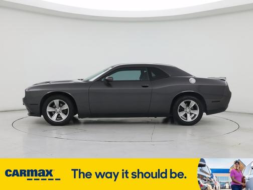 2017 Dodge Challenger SXT