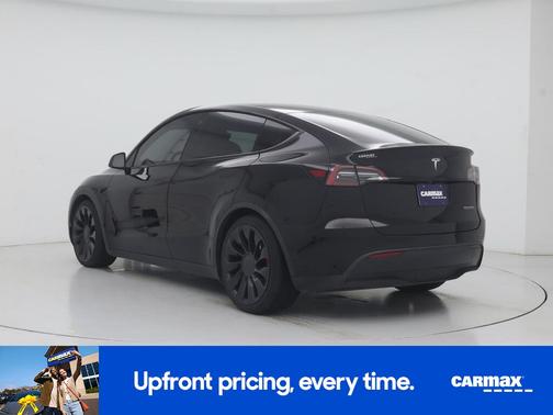 Black 2022 Tesla Model Y Performance