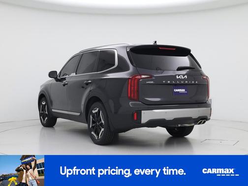 Gray 2025 Kia Telluride S
