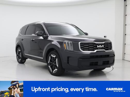 Gray 2025 Kia Telluride S