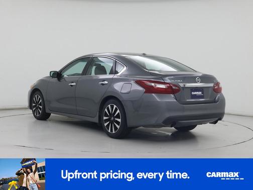 Gray 2018 Nissan Altima SV