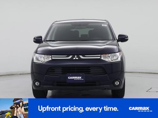 Blue 2014 Mitsubishi Outlander SE