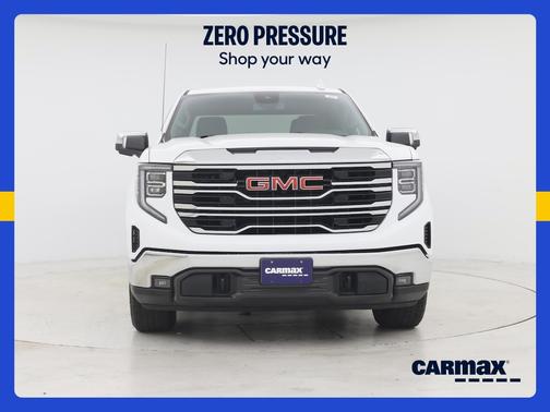 White 2023 GMC Sierra 1500 SLT