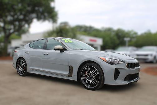 Ceramic White 2023 Kia Stinger GT2