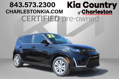 Fusion Black 2023 Kia Soul LX