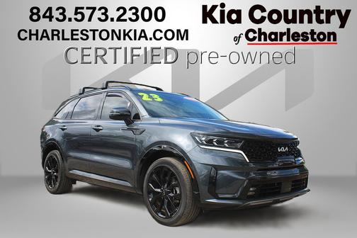 Grey 2023 Kia Sorento SX