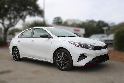 2023 Kia Forte GT-Line