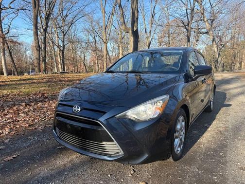 2016 Scion iA Base 4dr Sedan 6M