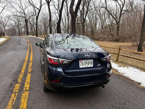 2016 Scion iA Base 4dr Sedan 6M