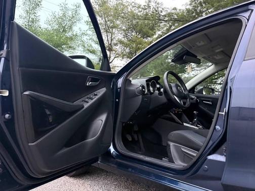 2016 Scion iA Base 4dr Sedan 6M