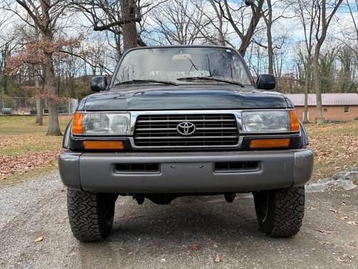 1996 Toyota Land Cruiser Base