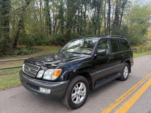 2004 Lexus LX 470 Base
