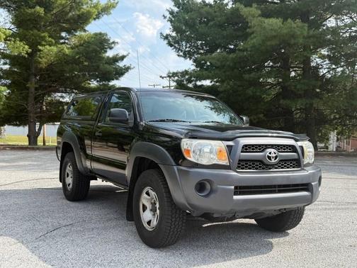 2011 Toyota Tacoma Base