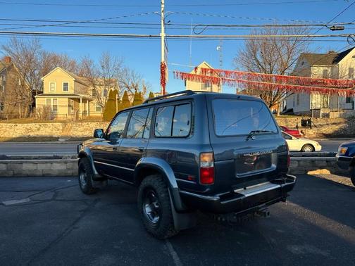 Photo 4 of 99 of 1994 Toyota Land Cruiser