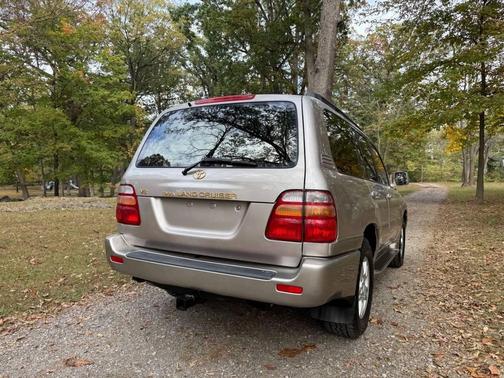 2000 Toyota Land Cruiser Base