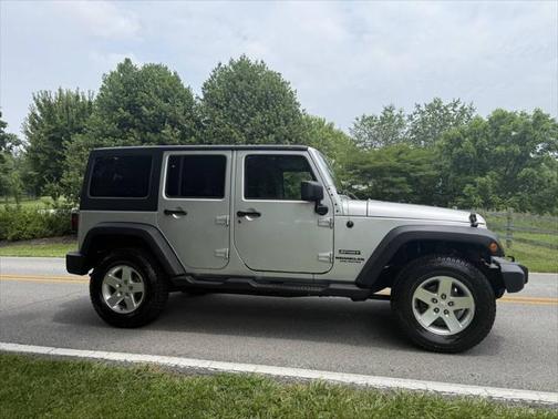 2012 Jeep Wrangler Unlimited Sport