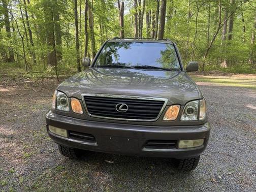 1998 Lexus LX 470 Base