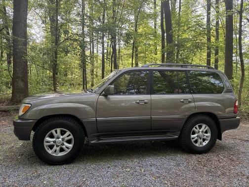 1998 Lexus LX 470 Base