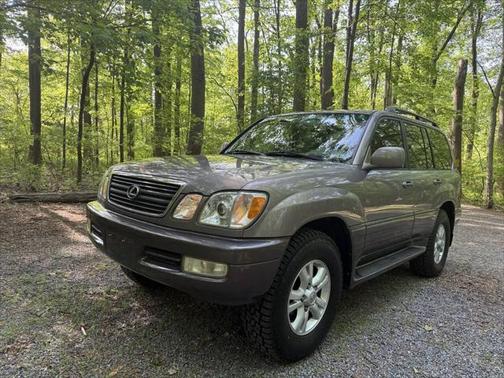 1998 Lexus LX 470 Base