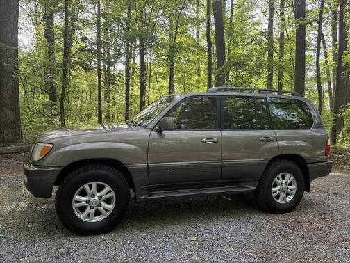 1998 Lexus LX 470 Base
