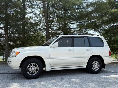 2002 Lexus LX 470 Base