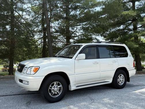2002 Lexus LX 470 Base