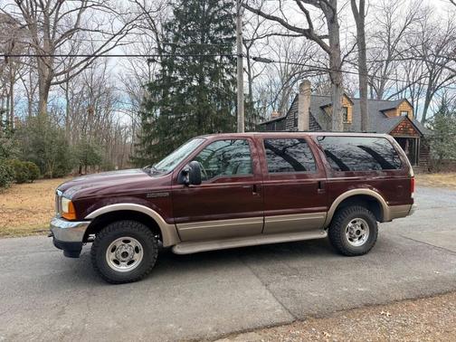 2001 Ford Excursion Limited 4WD 4dr SUV