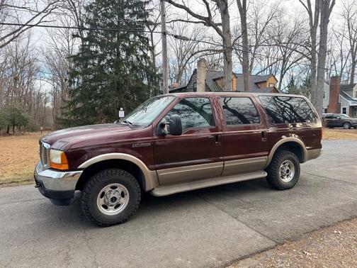 2001 Ford Excursion Limited 4WD 4dr SUV
