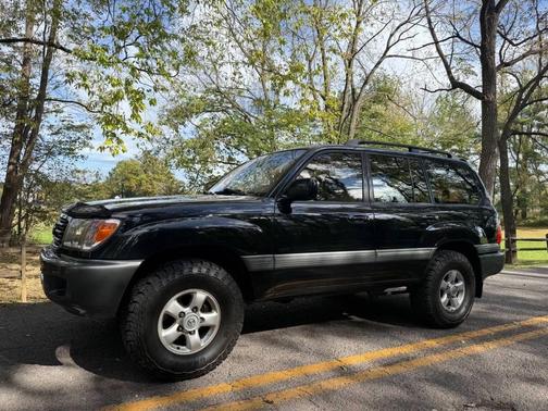 1999 Toyota Land Cruiser Base