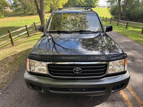 1999 Toyota Land Cruiser Base