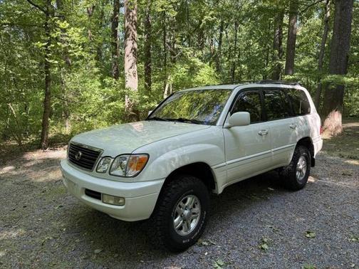 2000 Lexus LX 470 Base
