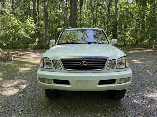 2000 Lexus LX 470 Base
