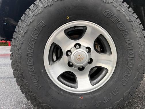 1996 Toyota Land Cruiser Base