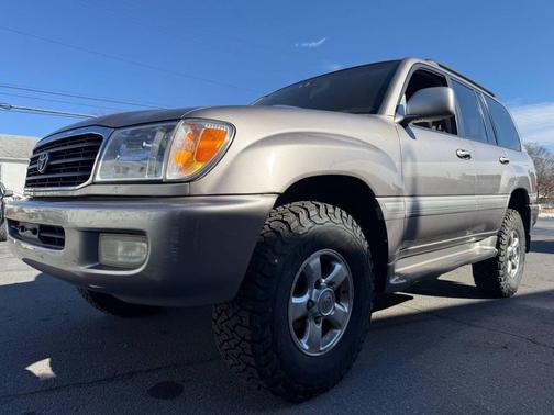 2001 Toyota Land Cruiser Base
