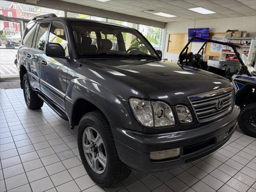 2003 Lexus LX 470 Base